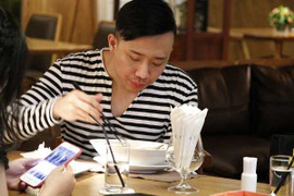 Ngôn tình cổ tích và triết lý tình yêu Trấn Thành dành cho Hari Won