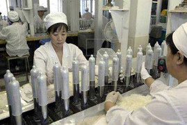 Thưởng Tết giáo viên: Nơi 30 triệu đồng, chỗ chỉ 50 nghìn đồng