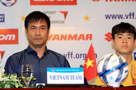 Ông Đinh La Thăng vui mừng với siêu phẩm của Công Phượng