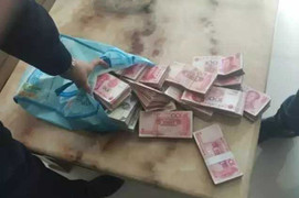 Trung Quốc: Người đàn ông ném nhầm hơn 500 triệu đồng cùng túi rác