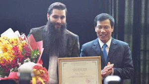 Suboi: Đạo diễn phim 'Kong: Skull Island' rất dễ thương, vui tính