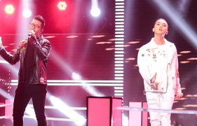 Trực tiếp tập 2 Vòng đối đầu Giọng hát Việt 2017: Đông Nhi lấy nước mắt khán giả