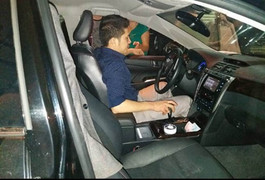 Xe Camry gây tai nạn tông hàng loạt người trên đường bỏ chạy