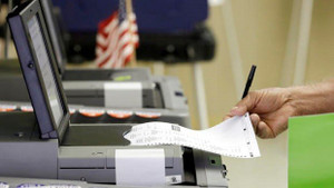 Tin tặc Nga nghi can thiệp bầu cử Mỹ bị bắt tại Tây Ban Nha