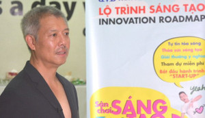 Giáo sư mặc quần đùi giảng bài khiến dân mạng xôn xao: 'Con voi cũng có thể biết bay'