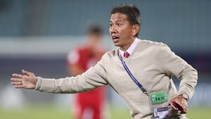 Lập kỳ tích Đông Nam Á, HLV U20 Việt Nam vẫn tiếc nuối