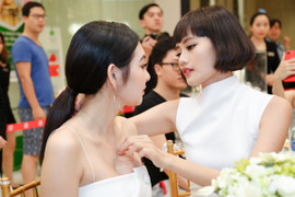 Hoàng Thuỳ đá xoáy Minh Tú: Không phục thì 'bắc thang lên hỏi ông trời'