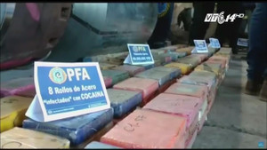 Phát hiện gần 2 tấn cocain trị giá hơn 1.300 tỷ đồng giấu trong container