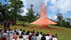 Kỳ diệu tháp nước 'Thạch Sanh' cứ vơi lại đầy của người nghèo châu Phi