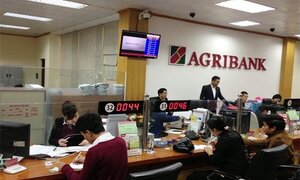 Choáng với thu nhập trên nghìn đô mỗi tháng của nhân viên Agribank