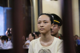 Thông tin mới nhất vụ án Hoa hậu Phương Nga: Đề nghị làm rõ mắt xích 'việc thông cung'