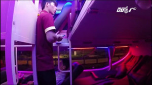 Xe khách trá hình ngang nhiên lộng hành trên phố Sài Gòn