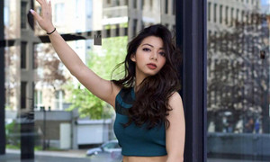 Video: Con gái chưởng môn Vịnh Xuân Nam Anh biểu diễn võ thuật