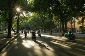 Dự báo thời tiết hôm nay 22/7: Áp thấp di chuyển chậm, miền Bắc nắng ráo