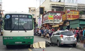 Mở cửa ô tô khiến cô gái trẻ chết thảm: Rụng rời thấy người gặp nạn là vợ sắp cưới