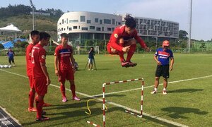 Mặc 'bản danh sách ma', U22 Việt Nam miệt mài luyện công