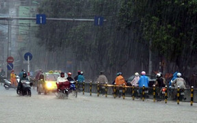 Thời tiết hôm nay 15/8: Người dân miền Bắc ra đường phải biết thông tin này