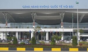 Nữ công nhân vệ sinh bị xe đầu kéo tông chết trong sân bay Nội Bài