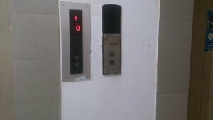 Cứu sống chàng trai chấn thương nặng do thang máy rơi từ độ cao 15 m