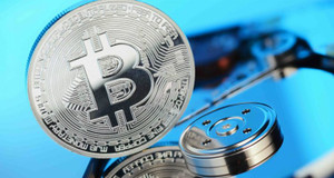 Tổng thống Nga đưa ra cảnh báo đáng sợ về tiền ảo