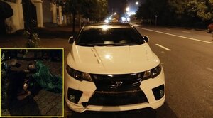 Nữ tài xế ô tô tông nam thanh niên đi xe máy bất tỉnh trên phố Hà Nội