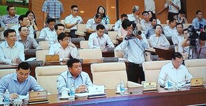 Mục tiêu tăng trưởng kinh tế 6,7% trong năm 2017: Áp lực và thách thức lớn