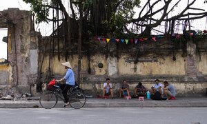 Vang bóng một thời: Sẽ không còn Nhà máy Dệt Hà Nội