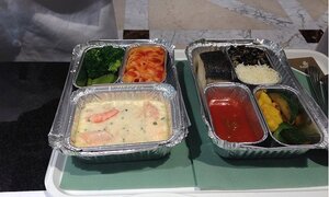 Uẩn khúc việc công ty bán suất ăn trên máy bay chỉ 2 cổ đông đến dự đại hội