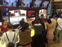 Giá vàng hôm nay 24/10: Bất ngờ tăng mạnh sau chuỗi ngày ngập đầu trong sắc đỏ