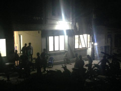 Con rể giết chết mẹ vợ, chém vợ bị thương rồi tự sát ở Thường Tín