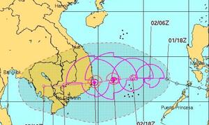 Tin mới nhất bão số 12: Gió giật cấp 14, biển miền Trung động dữ dội