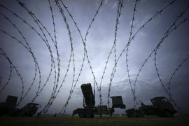 Ông Trump cho rằng Nhật Bản nên bắn hạ tên lửa Triều Tiên