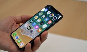 'Mổ xẻ' iPhone X, giá trị thật chỉ... 8,5 triệu đồng