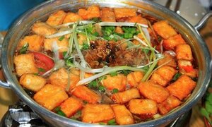 Ăn nhầm cây ráy trong nồi lẩu cua đồng, 9 người nhập viện cấp cứu