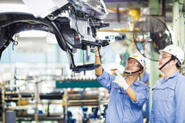 Với quy định này, xe ô tô lắp ráp trong nước có thể giảm giá mạnh