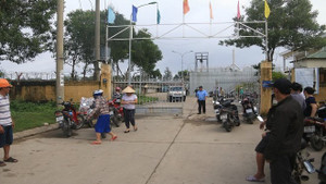 Thi thể 2 anh em đi bán bánh tiêu tại hồ chứa nước thải