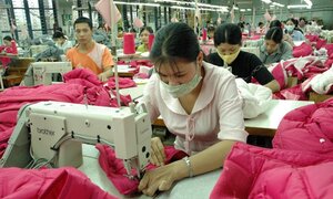 85% lao động ngành dệt may sẽ mất việc vì... máy móc