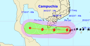Bão số 16 giảm cấp nhưng nguy hiểm vẫn rình rập các tỉnh phía Nam
