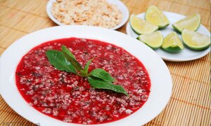 Ham ăn tiết canh, chàng trai 24 tuổi chỉ còn da bọc xương