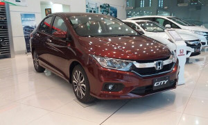 Doanh số ô tô hãng nào giảm mạnh nhất Việt Nam năm 2017?