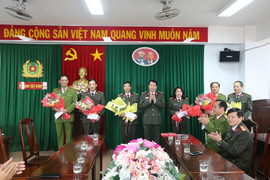 Khen thưởng ban chuyên án đánh sập đường dây cá độ trăm tỷ đồng ở Huế