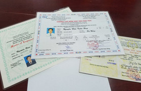 Tiến sĩ rởm dùng hàng loạt bằng giả xin việc ở Đà Nẵng