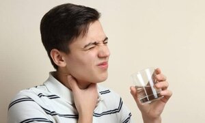 Đau họng 2 tuần không khỏi, đi khám phát hiện mắc phải bệnh chết người này