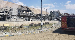 Video: Truyền hình Nga đăng clip sân bay Syria sau khi bị tấn công