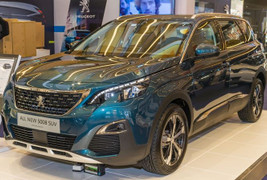 Peugeot 5008 thế hệ mới ra mắt giá 1,03 tỷ đồng