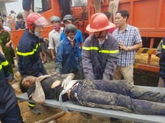 Sập sàn bê tông, nhiều người bị vùi lấp ở Huế: Sức khoẻ nạn nhân giờ ra sao?