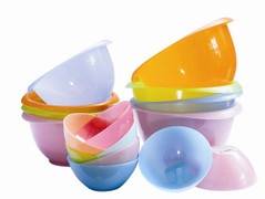 Các ký hiệu dưới đáy chai nhựa có ý nghĩa gì với sức khỏe người sử dụng?