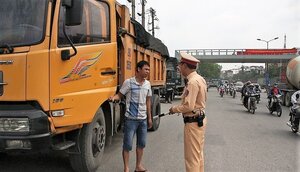Phạt hơn 5.500 phương tiện vi phạm giao thông, thu gần 1,5 tỷ đồng trong ngày 30/4