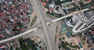 Hàng loạt cây sưa đỏ ở Hà Nội bị di dời để thi công tuyến Metro