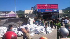 Clip: Hiện trường vụ tai nạn thảm khốc ở Lâm Đồng, 7 người thương vong